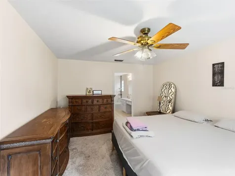 17704 Nathans Drive Tampa FL 33647