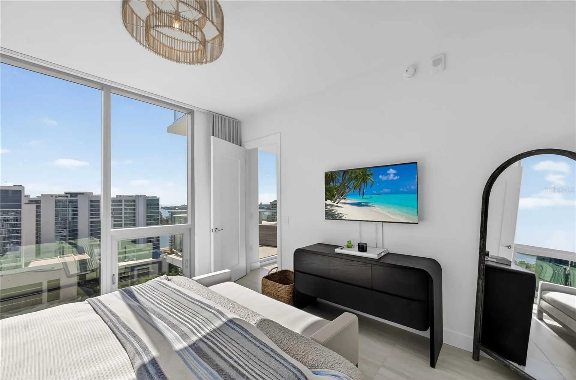 301 Quay Commons Sarasota FL 34236