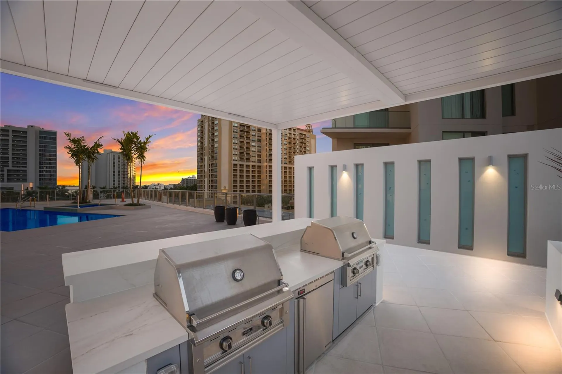 301 Quay Commons Sarasota FL 34236