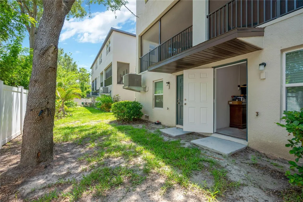 842 Tennyson Mill Circle Tampa FL 33619