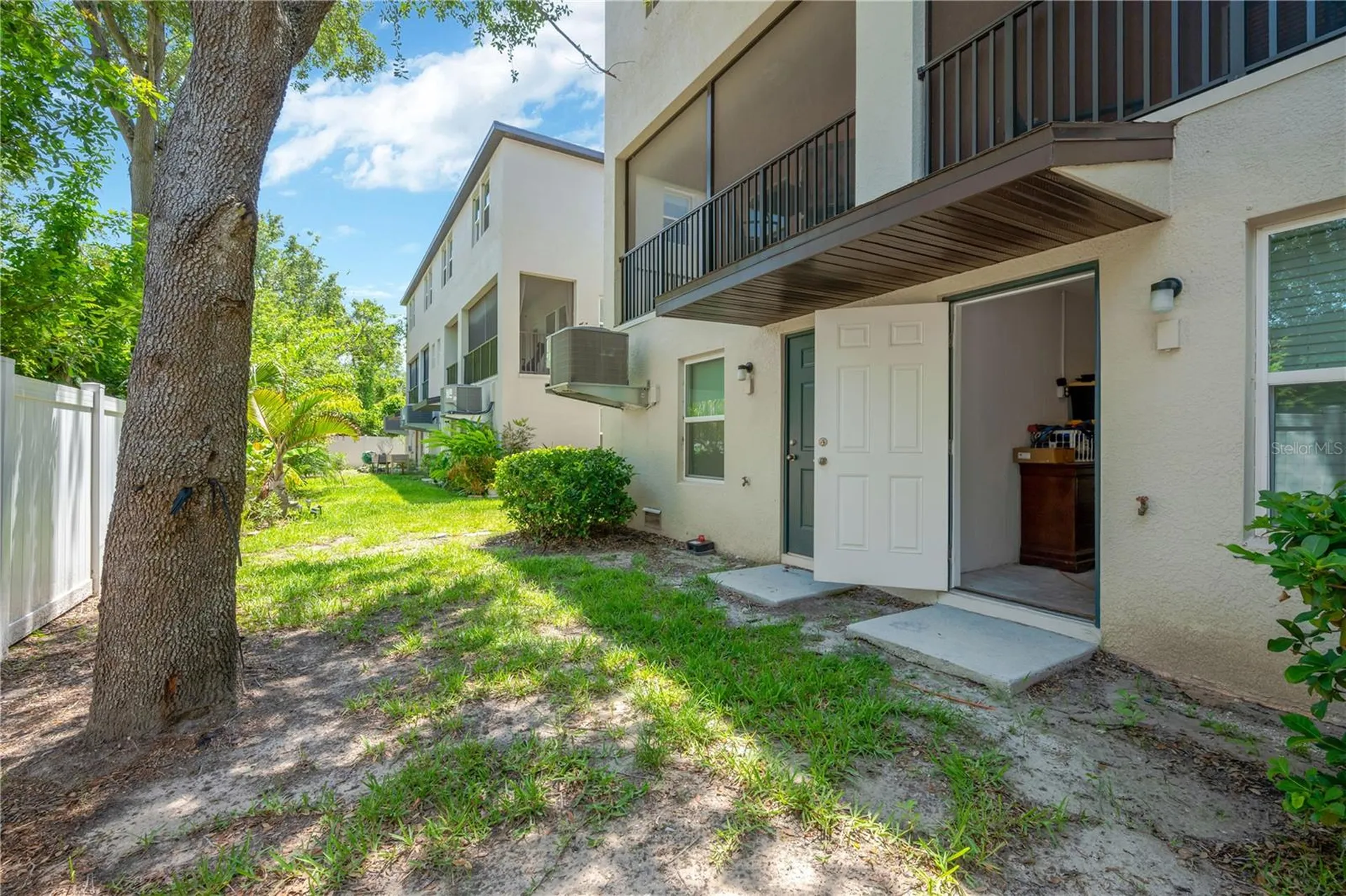 842 Tennyson Mill Circle Tampa FL 33619