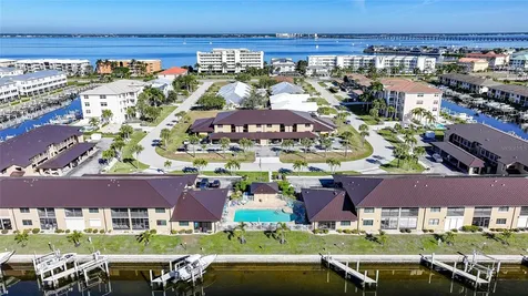 240 Lewis Circle Punta Gorda FL 33950