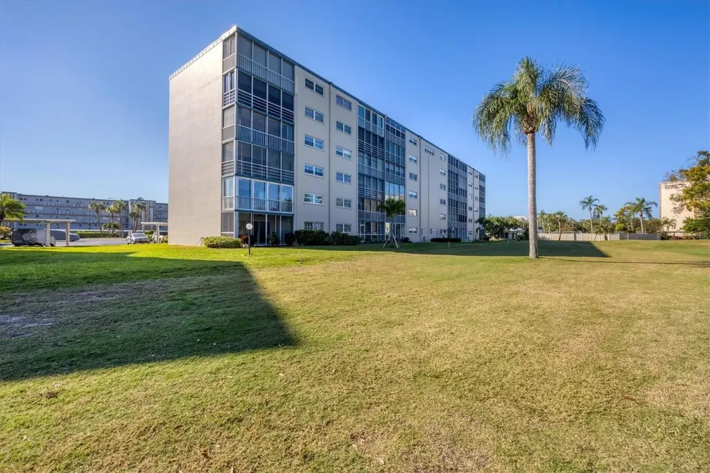 3820 Ironwood Lane Bradenton FL 34209