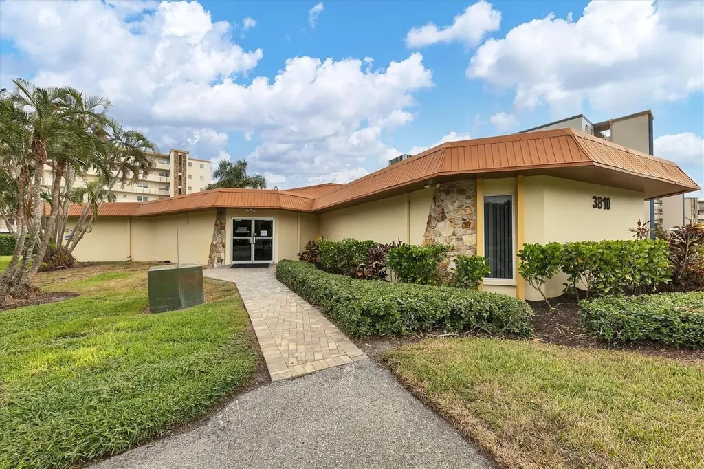 3820 Ironwood Lane Bradenton FL 34209