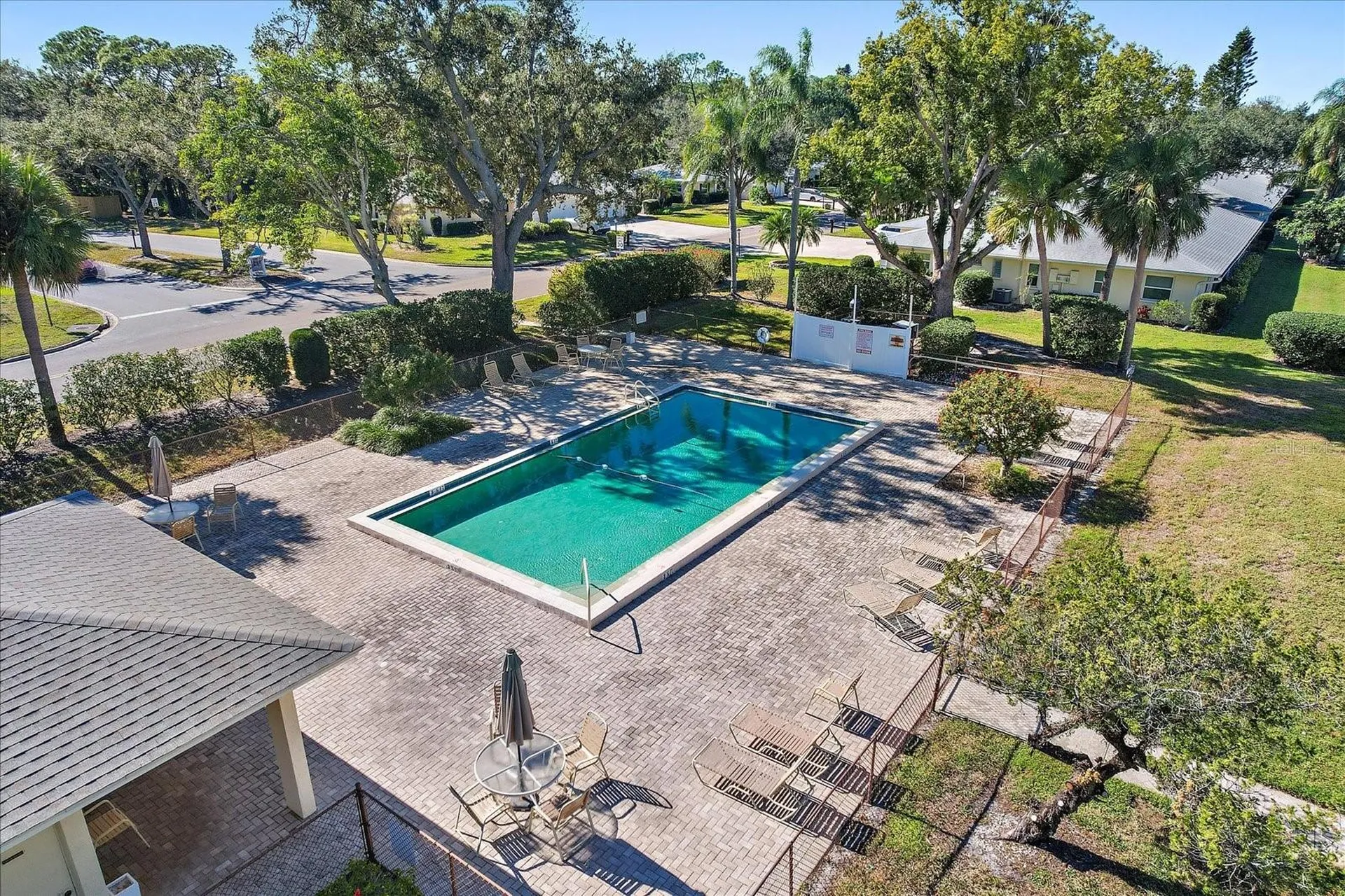 7860 Palm Aire Lane Sarasota FL 34243