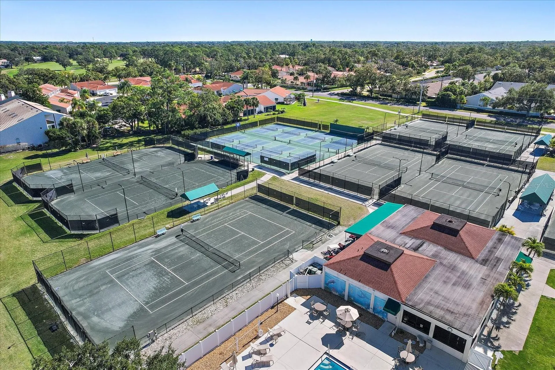 7860 Palm Aire Lane Sarasota FL 34243