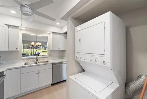 7860 Palm Aire Lane Sarasota FL 34243