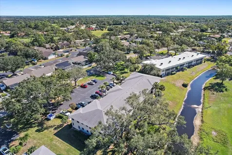 7860 Palm Aire Lane Sarasota FL 34243
