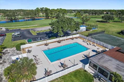 7860 Palm Aire Lane Sarasota FL 34243