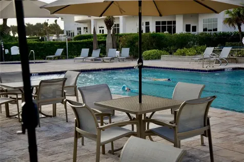 2 Marbella Court Palm Coast FL 32137
