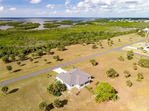 16810/16812 San Edmundo Road Punta Gorda FL 33955
