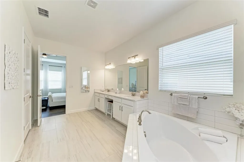 12208 Violet Jasper Drive Parrish FL 34219