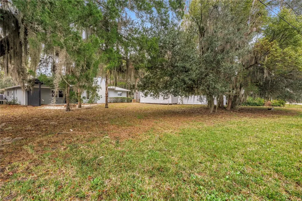 566 NW Magnolia Circle Crystal River FL 34428