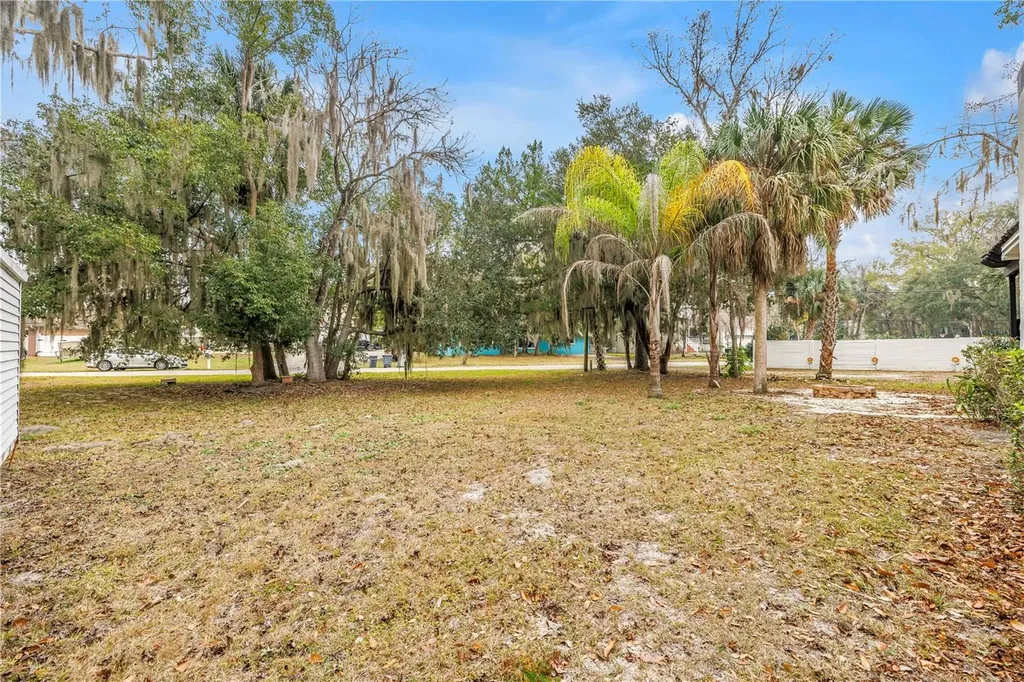 566 NW Magnolia Circle Crystal River FL 34428