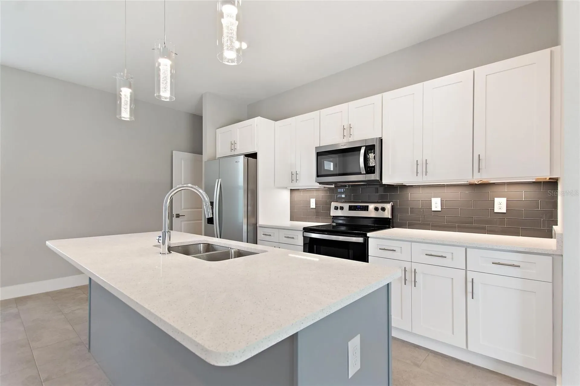 421 NE 19th Terrace Cape Coral FL 33909