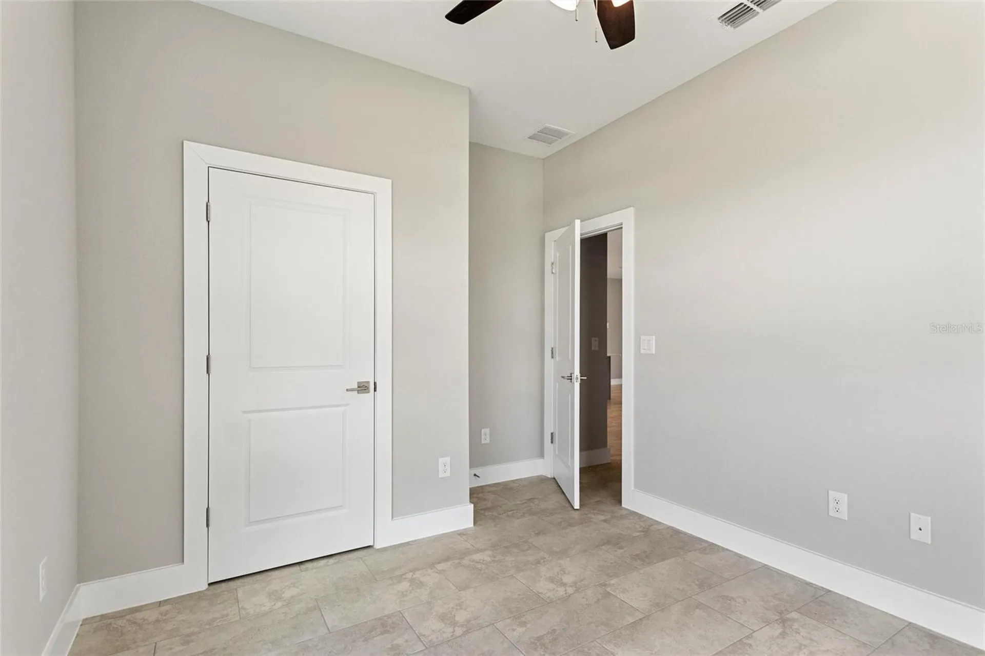 421 NE 19th Terrace Cape Coral FL 33909