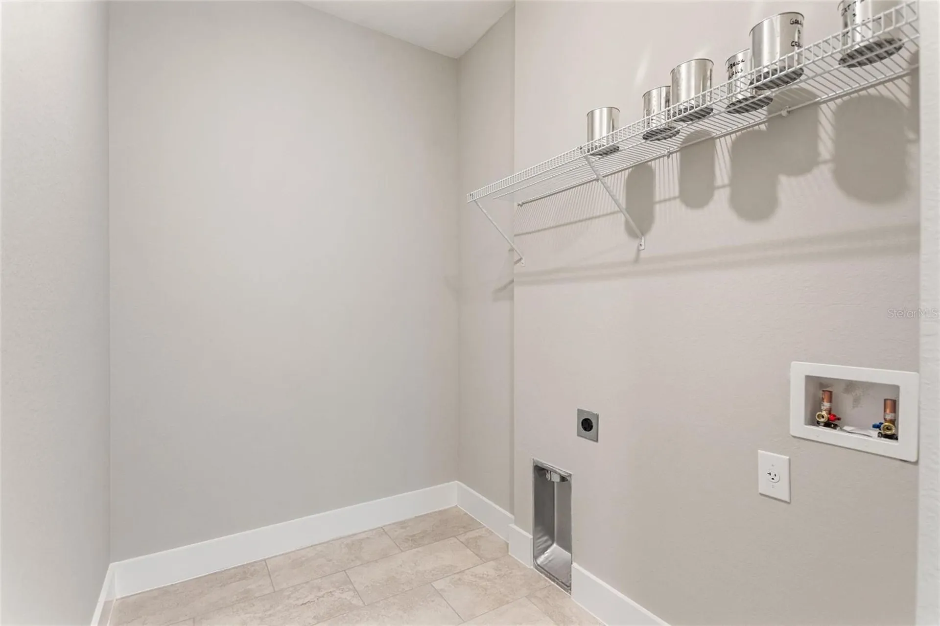 421 NE 19th Terrace Cape Coral FL 33909