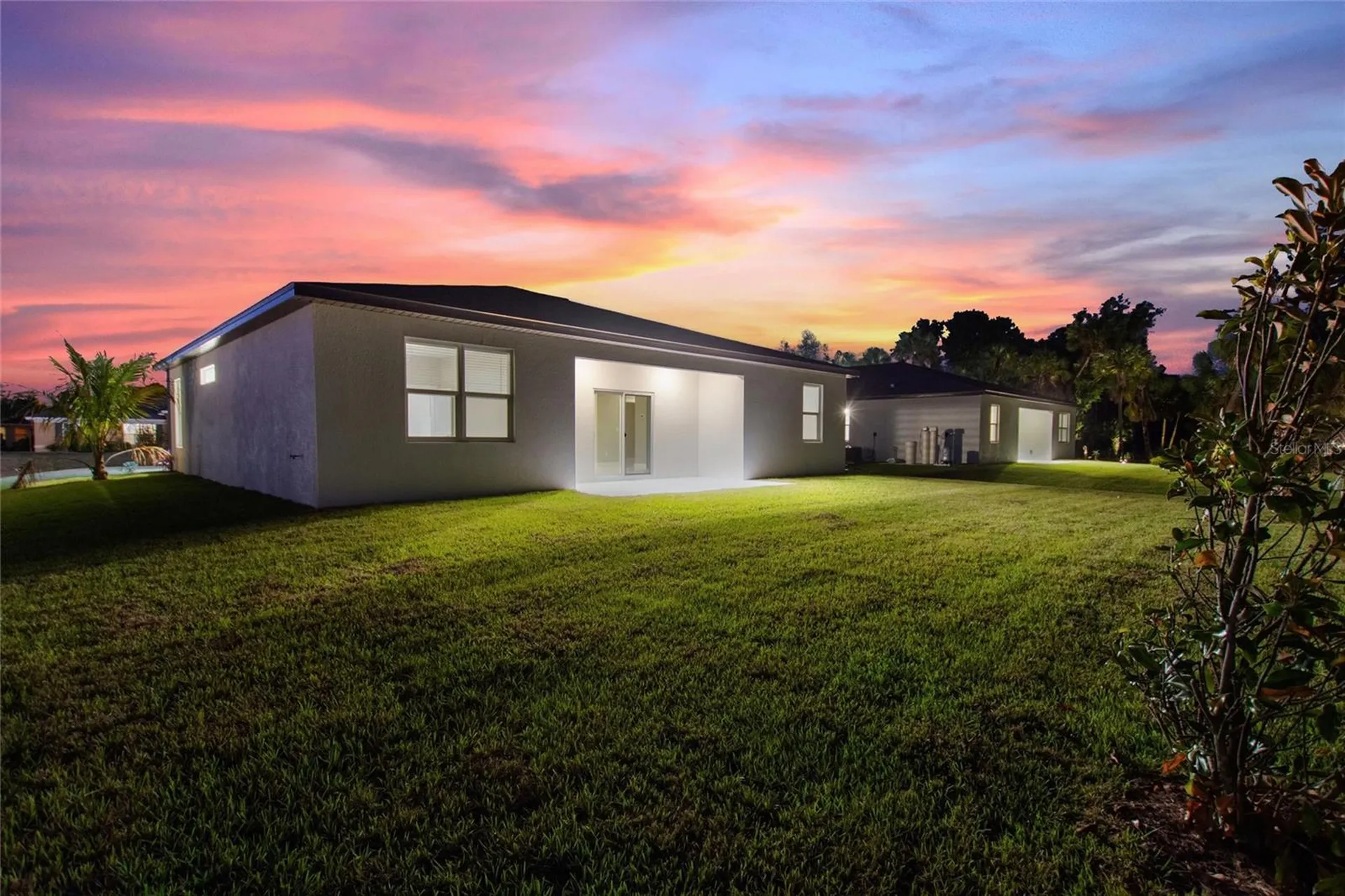 421 NE 19th Terrace Cape Coral FL 33909