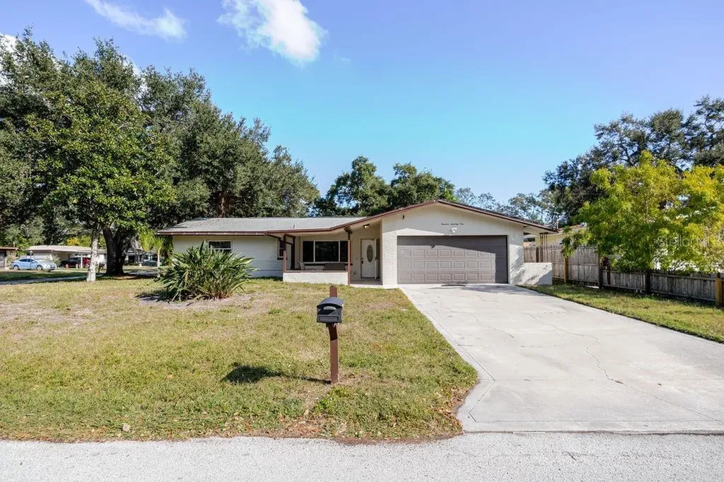 1971 Atlantis Drive Clearwater FL 33763