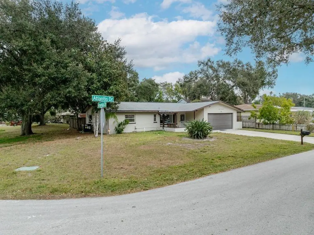 1971 Atlantis Drive Clearwater FL 33763