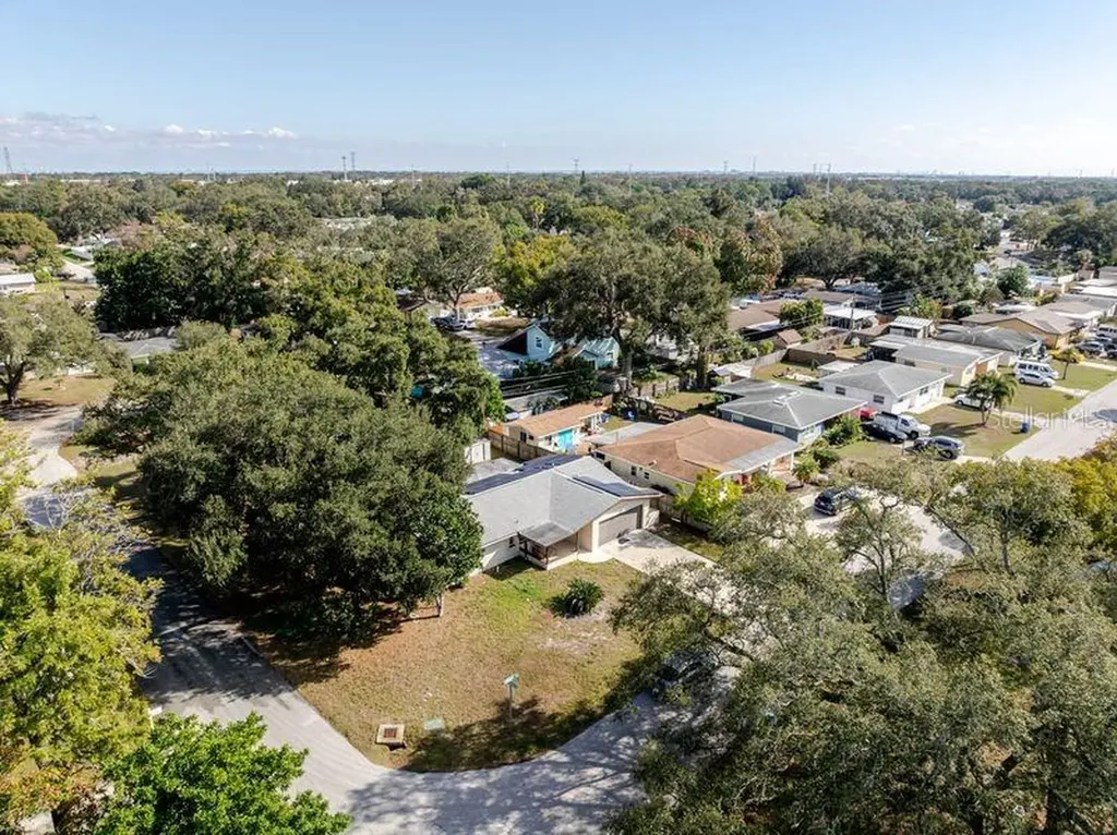 1971 Atlantis Drive Clearwater FL 33763