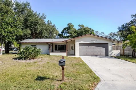 1971 Atlantis Drive Clearwater FL 33763