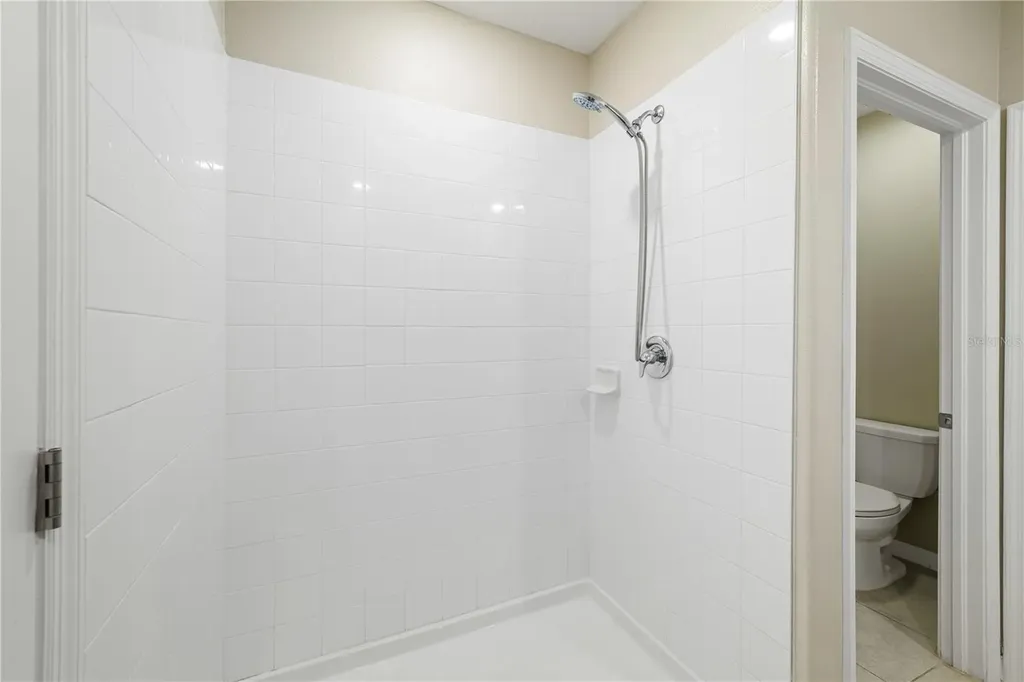 9448 Lemon Drop Loop Ruskin FL 33573