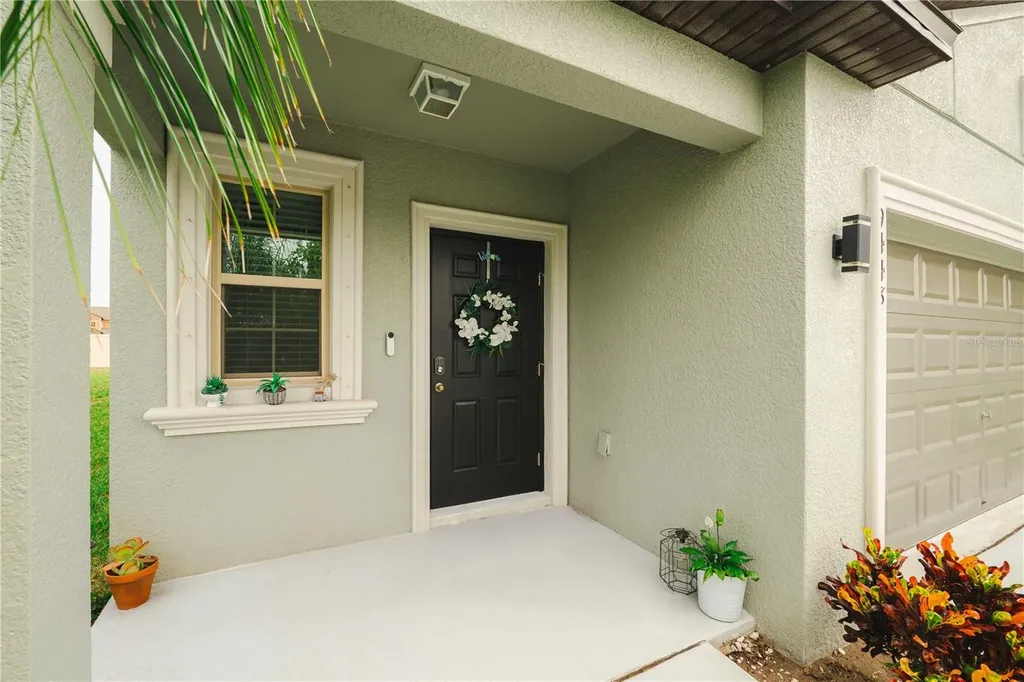 9448 Lemon Drop Loop Ruskin FL 33573