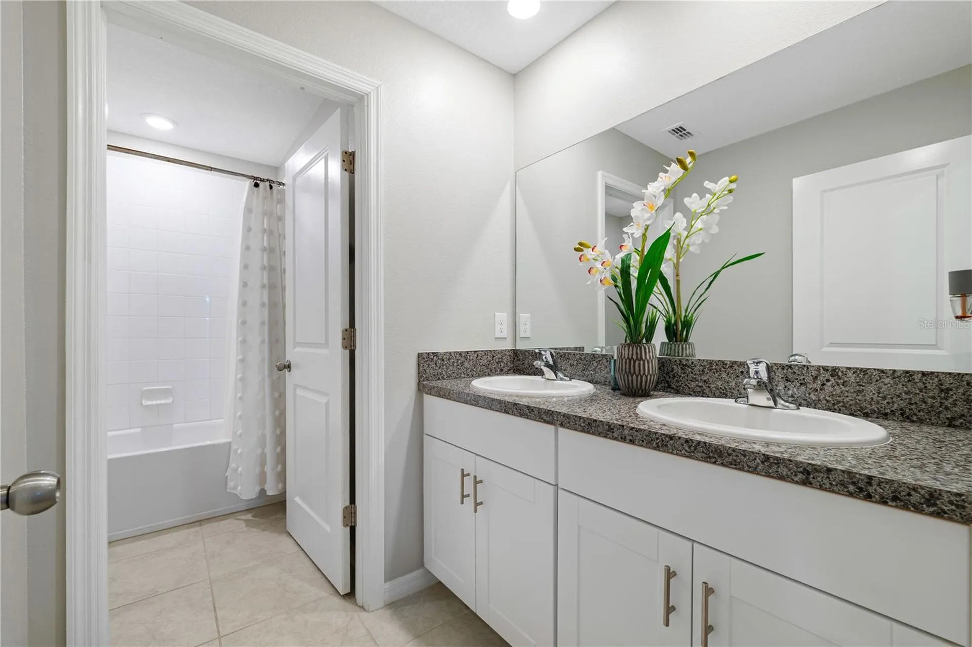 9448 Lemon Drop Loop Ruskin FL 33573