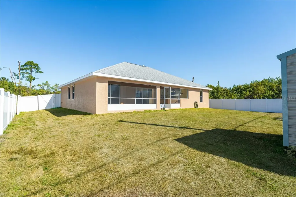 521 Grove Avenue NW Port Charlotte FL 33952