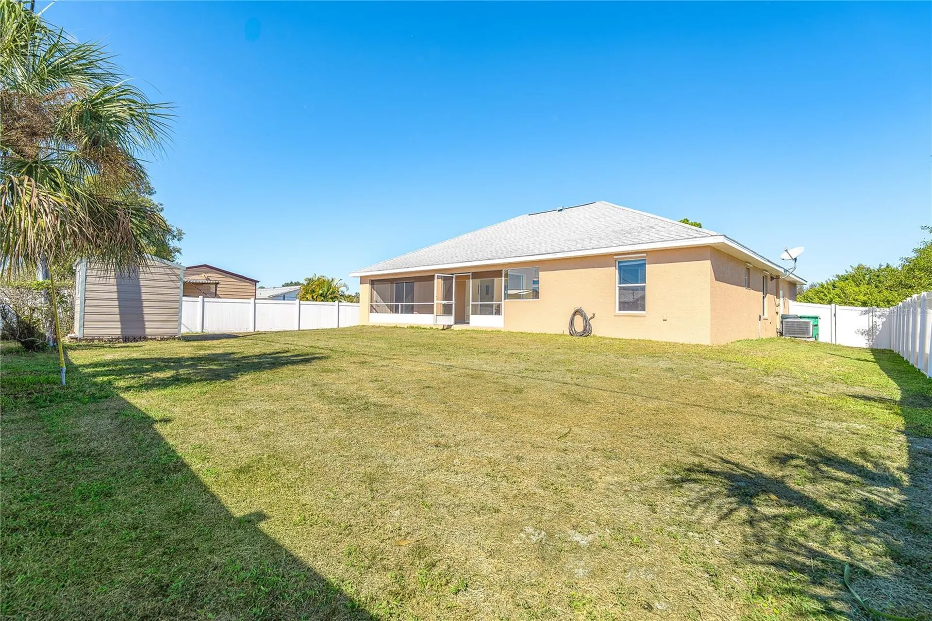 521 Grove Avenue NW Port Charlotte FL 33952