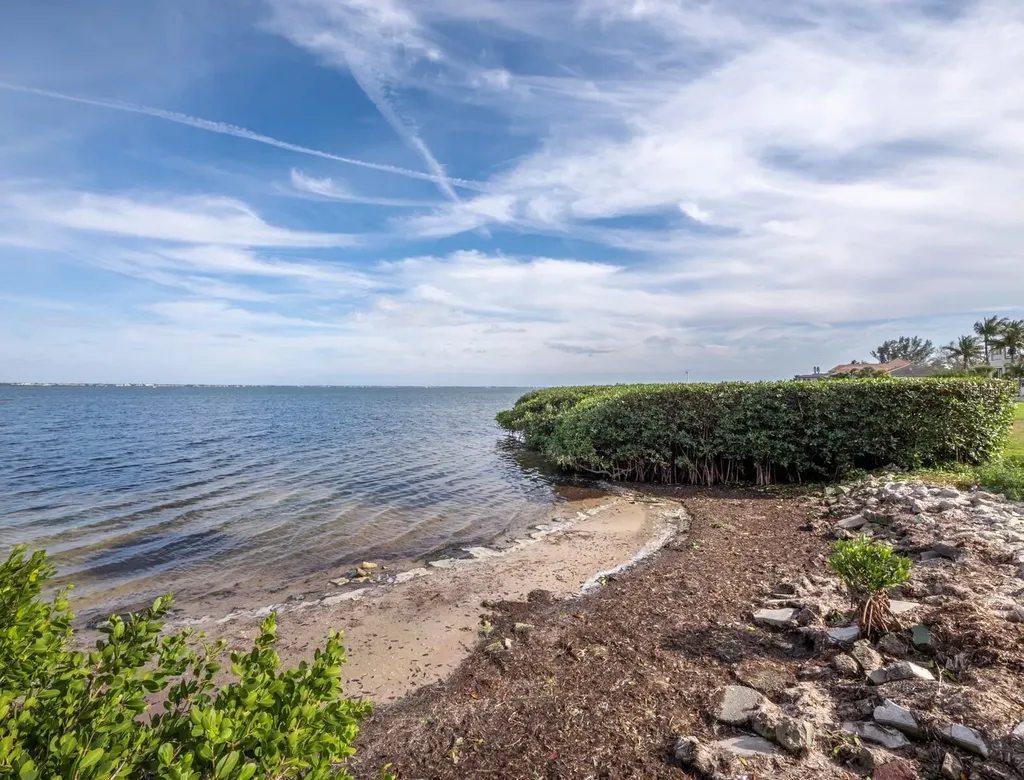 5231 Gulf Of Mexico Drive Longboat Key FL 34228