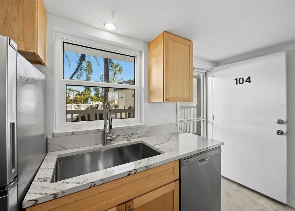 5231 Gulf Of Mexico Drive Longboat Key FL 34228