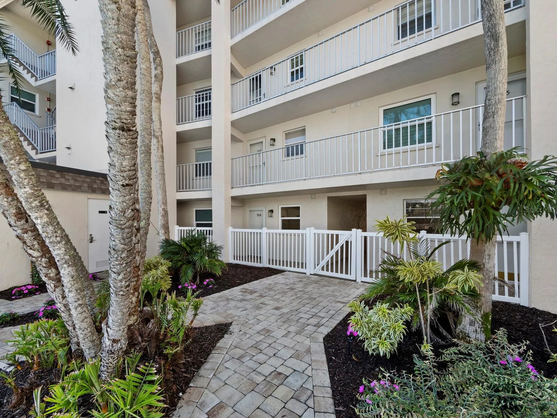 5231 Gulf Of Mexico Drive Longboat Key FL 34228