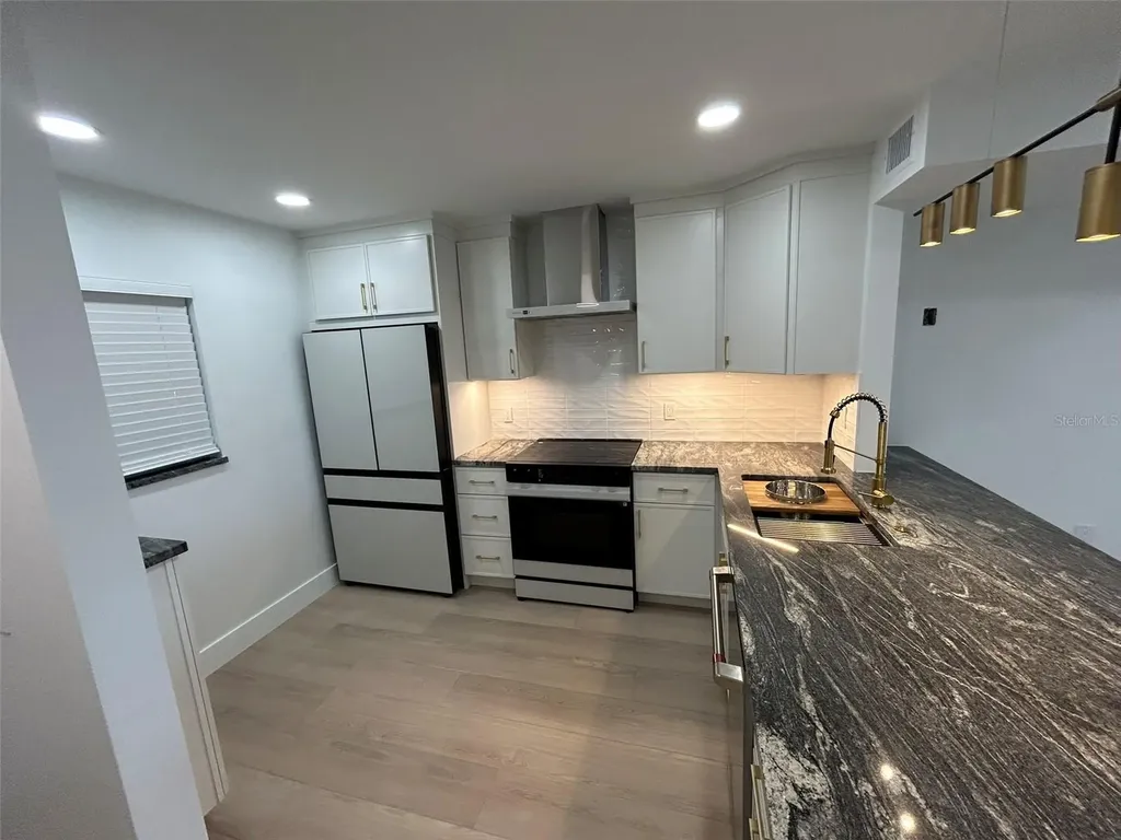 3700 Beneva Road Sarasota FL 34232