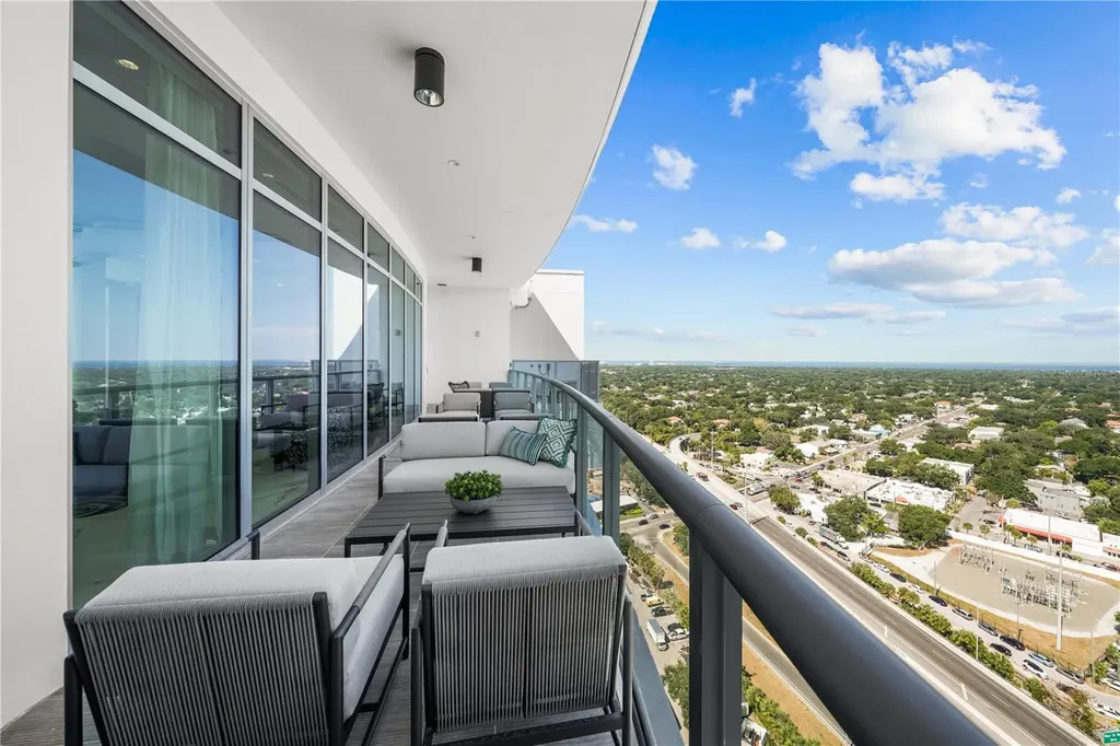 2910 W Barcelona Street Tampa FL 33629