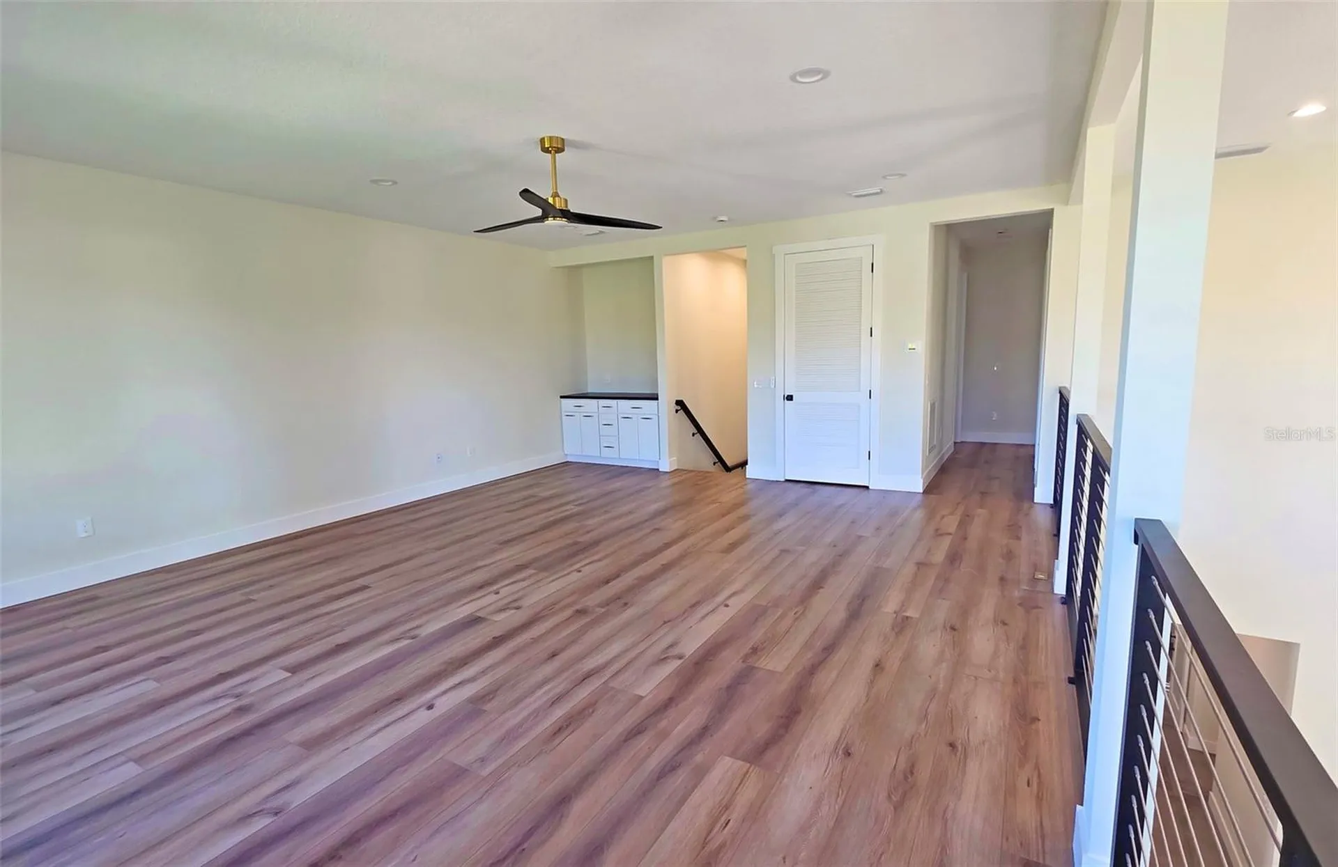 2475 Bay Street Sarasota FL 34237
