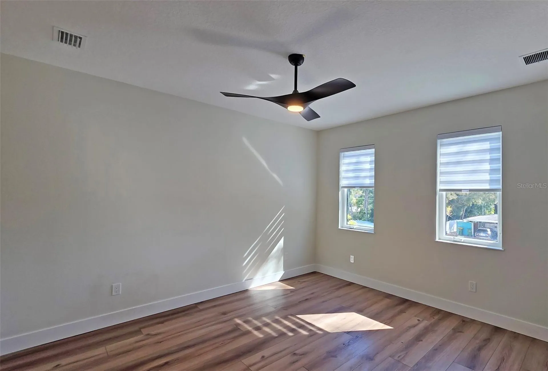 2475 Bay Street Sarasota FL 34237