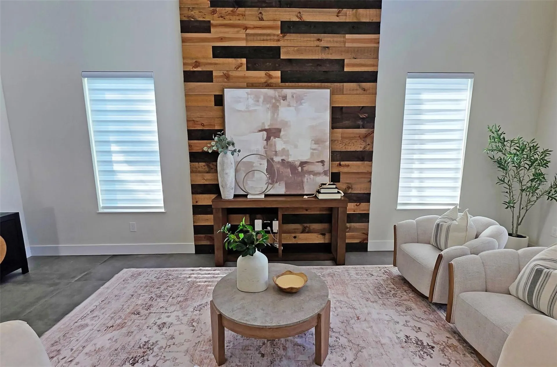 2475 Bay Street Sarasota FL 34237