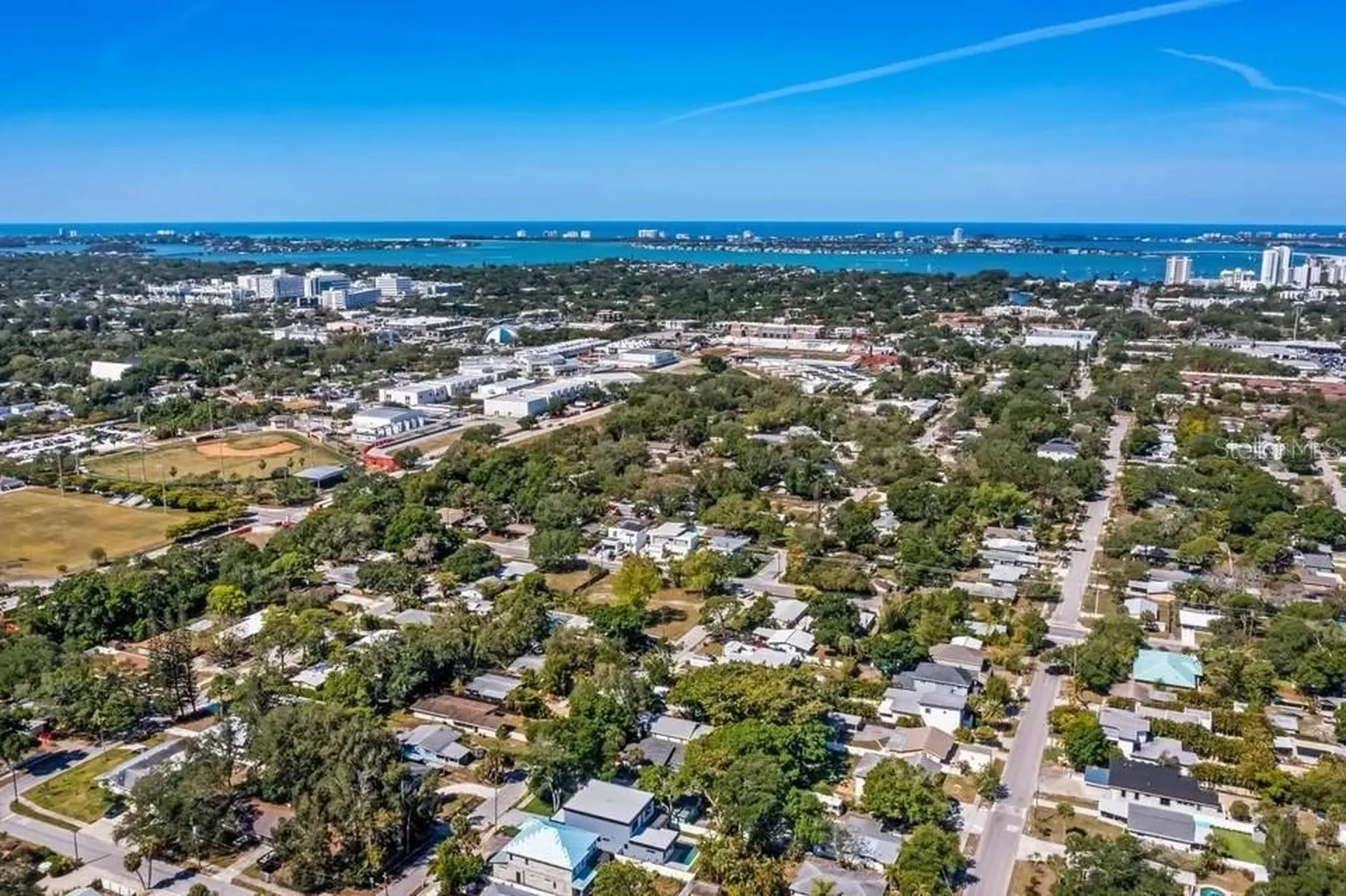 2475 Bay Street Sarasota FL 34237