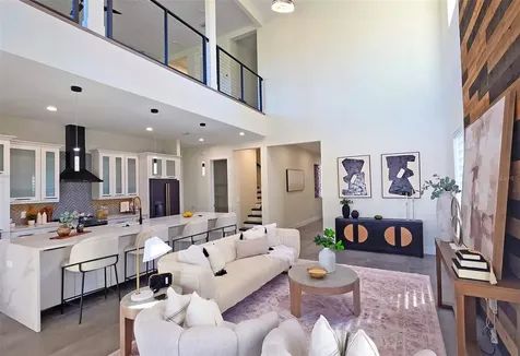 2475 Bay Street Sarasota FL 34237