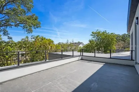 2475 Bay Street Sarasota FL 34237