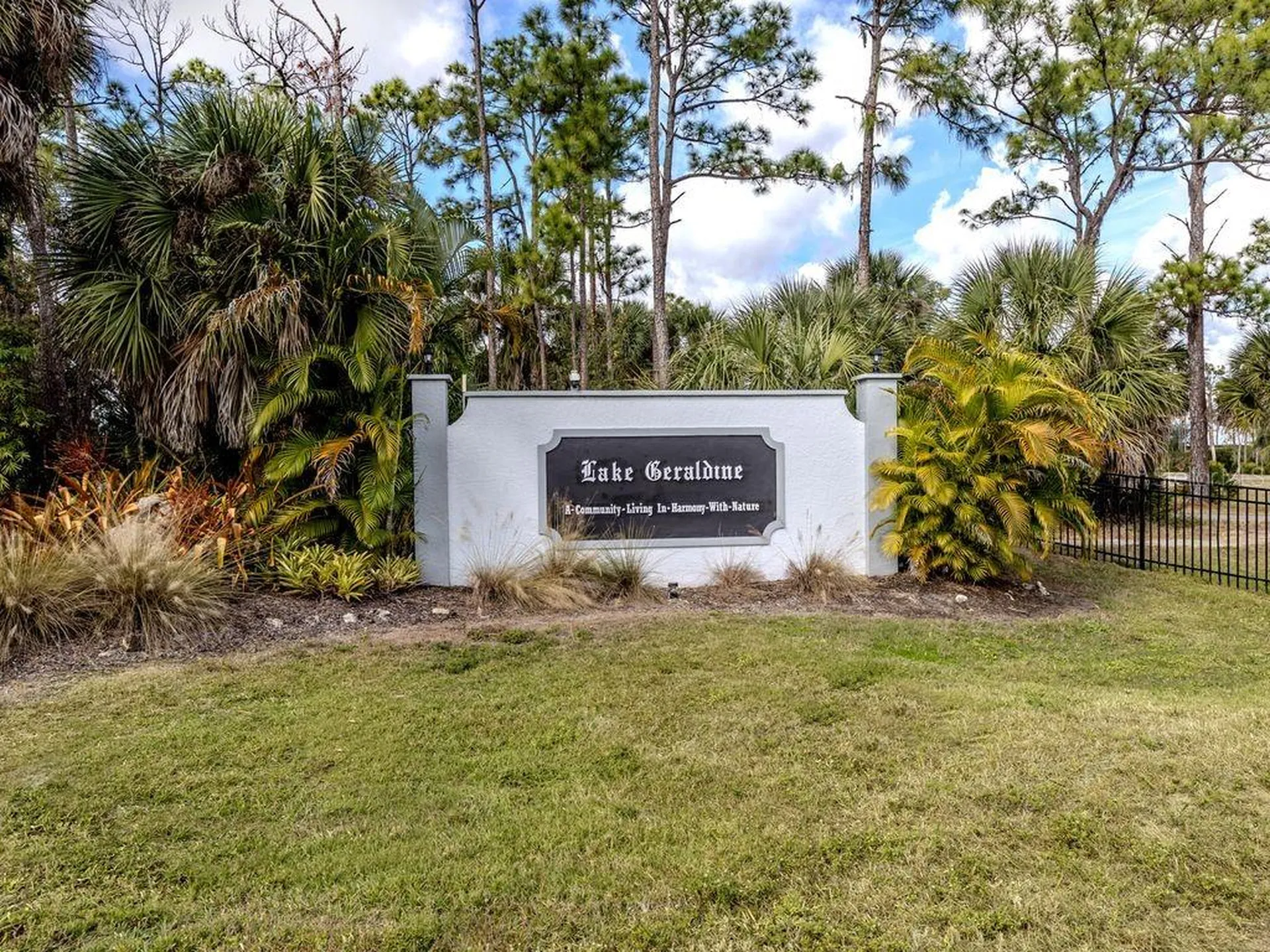 9008 Falcon Court Venice FL 34293