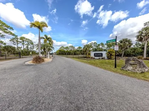 9008 Falcon Court Venice FL 34293