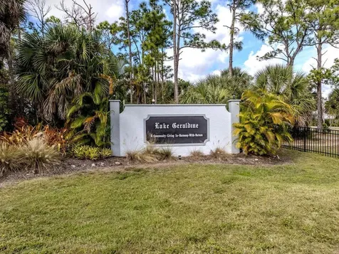 9008 Falcon Court Venice FL 34293