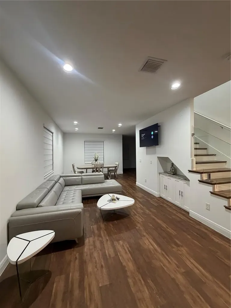 8331 Peggy Street Tampa FL 33615