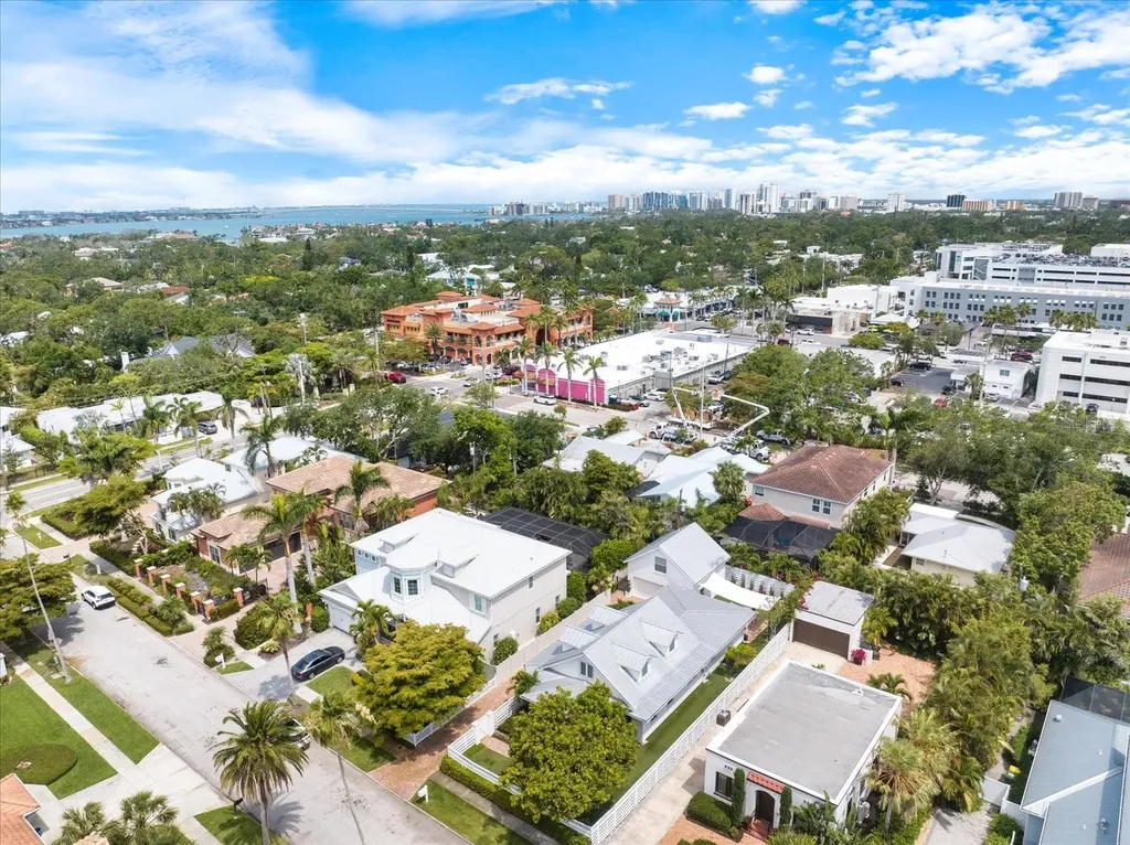 1841 Datura Street Sarasota FL 34239