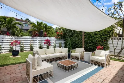 1841 Datura Street Sarasota FL 34239