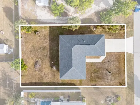 520 Meridan Avenue NW Port Charlotte FL 33952