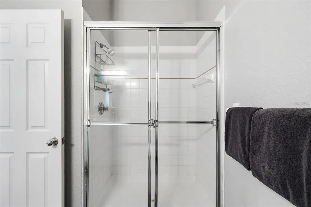 608 Lucaya Loop Davenport FL 33897